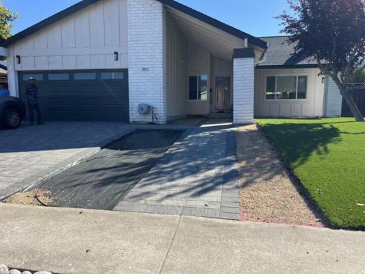 Walkway Paver, gravel and turf