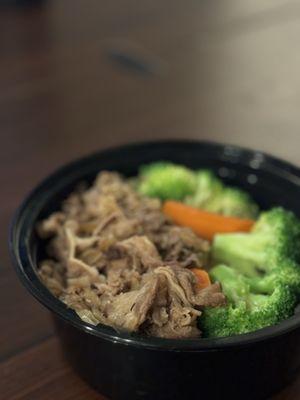 Gyudon, Japanese beef bowl (to-go).