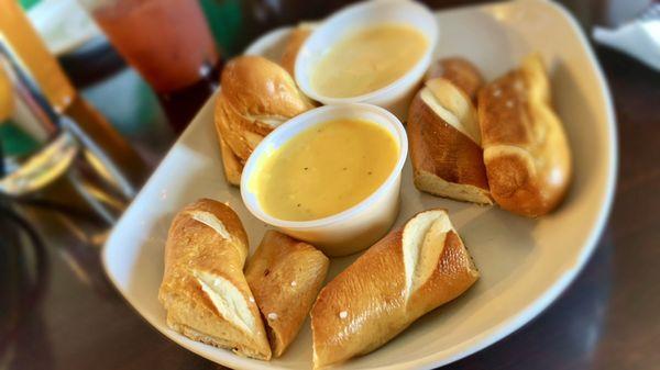 Hot Soft Pretzels & Cheese Dip