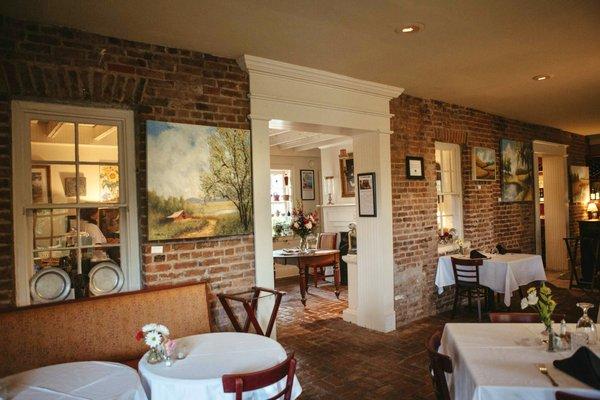 A charming experience in the heart of historic Vicksburg!