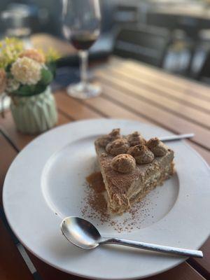 Tiramisu cheesecake