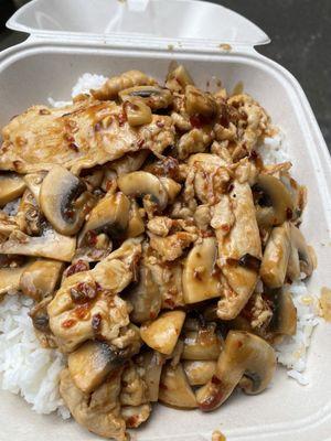 Mushroom chicken