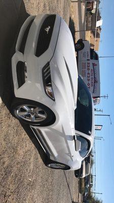 2017 Ford Mustang Windshield Replacement