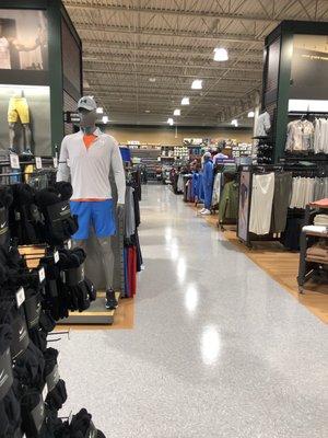 4.16.22 clean and tidy at Dick's Sporting Goods.