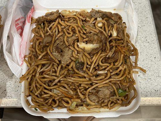 Beef chow mein