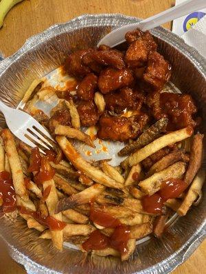 Boneless chicken and fries