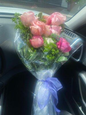 12 dozen long stemmed assorted pink roses