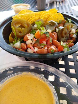 Vegan lunch stop on our fam' roadtrip for our vegan birthday girl. Vegan nachos.