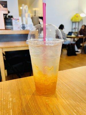 Honey quince iced tea