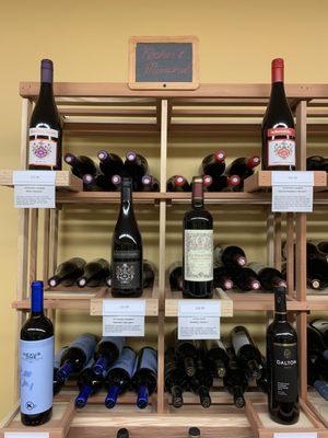 Red and White Kosher wines.