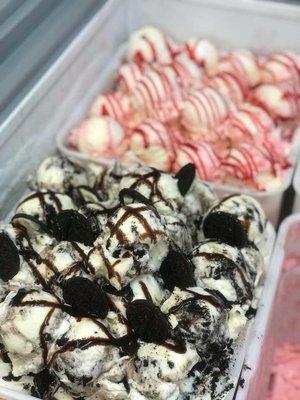 Oreo and strawberry and cream ice cream