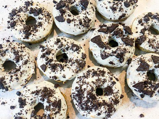 Oreo protein donut bites