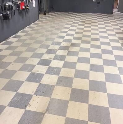 Commercial Tile (VCT) Before