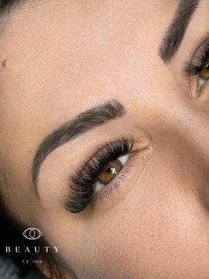 Volume Lashes by Khristine