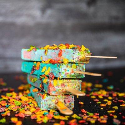 Fruity pebble Paleta!