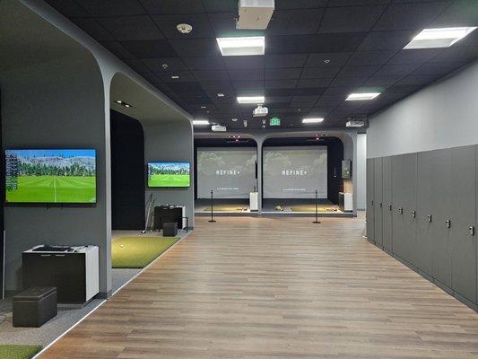 luxury indoor golf driving range!