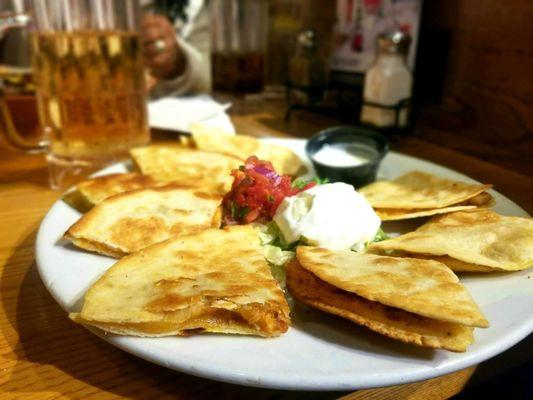 Chicken bacon ranch quesadilla with ginger-ale