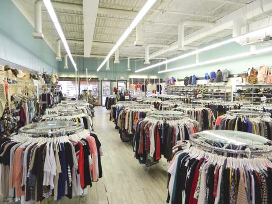 Buffalo Exchange Philadelphia Interior