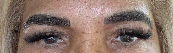 Ombré Microblading Eyebrows