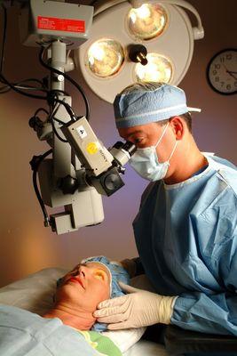 State-Of-The Art Eye Surgery - 
 Drs. Campbell Cunningham Taylor & Haun