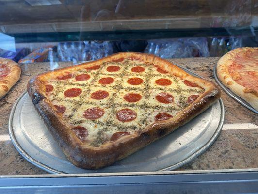 The most beautiful pepperoni Brooklyn style pizza I've ever seen!