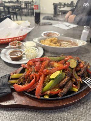 Beef Fajitas de Camaron