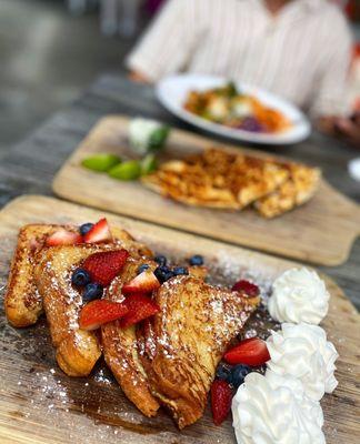 French toast, Birria Quesadilla, Sesame Shrimp Poke Bowl