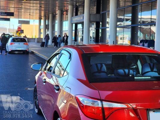 Drop Off At Bradley International Airport In Connecticut...Yes, Woo Take You There!