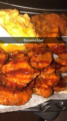 Boneless bites Mac n yams