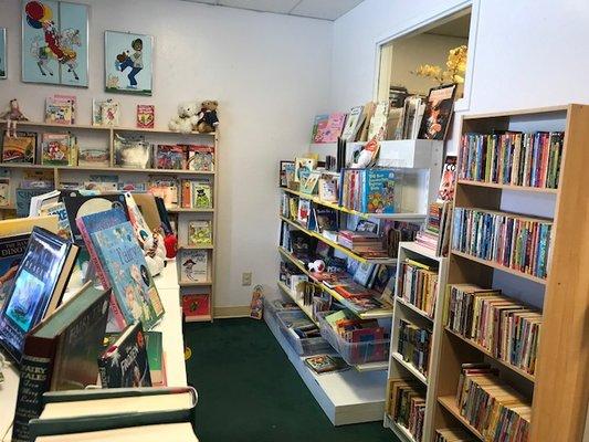 hundreds of books for young children