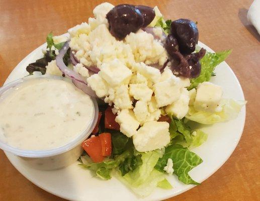 Greek salad came with dinner