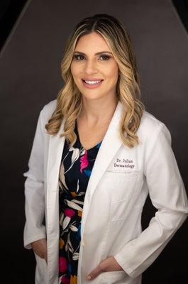 Dr. Elyse Julian