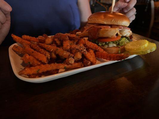 Chicken sandwich with sweet potato fry's