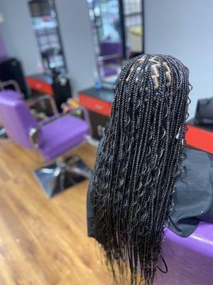 Signs&Wonders African Hair Braiding