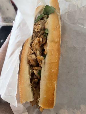 Grilled chicken sandwich Bahn mi