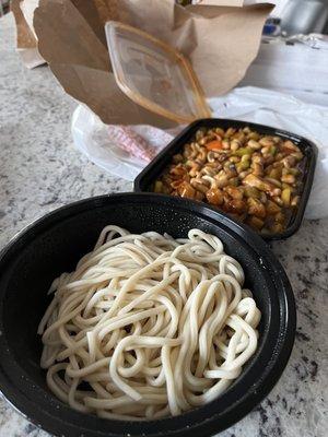 Kung pao chicken with noodles