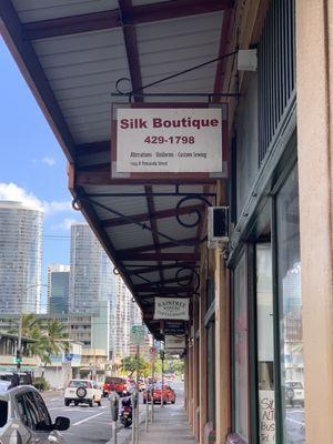 Silk Boutique Sign, Phone # & Services