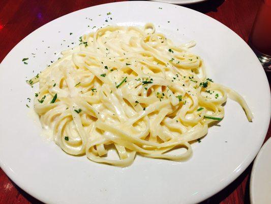 Fettuccine Alfredo