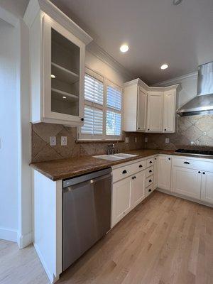 Paint grade kitchen cabinets