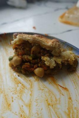 Beef curry pie