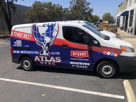 Atlas service van