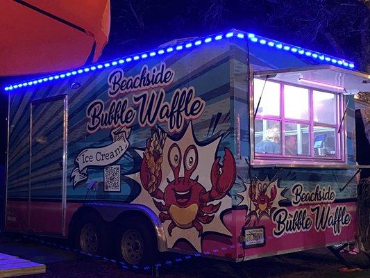 Beachside Bubble Waffle food truck at night