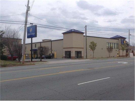 Alternate Beauty Image - Extra Space Storage at 550 Cox Rd, Gastonia, NC 28054