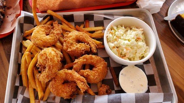 The fried shrimp platter