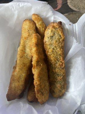 Fried pickles ! Yum