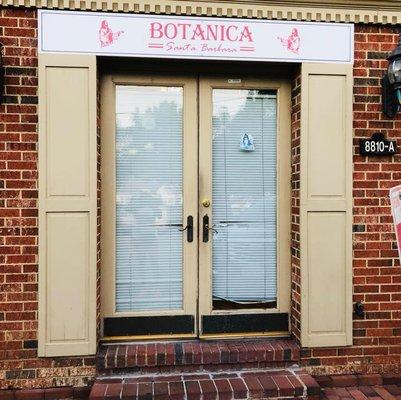 Welcome to Botanica Santa Barbara Chango, a Spiritual Emporium located in Alexandria, VA, US.