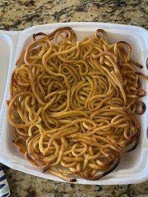 Hong Kong styled chow mein without the sauce on it yet