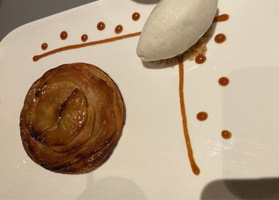 Apple tart