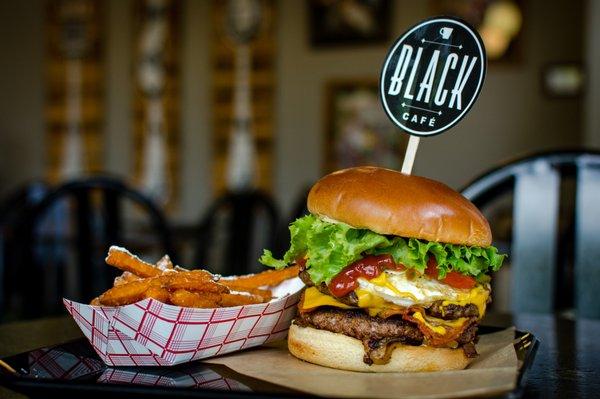 Big Black Burger with sweet potato fries