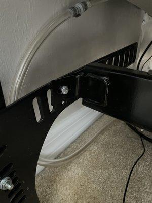 Bent bed bracket